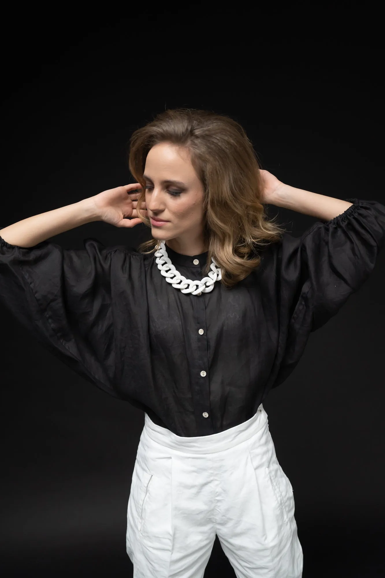 64-4 VISTA Chic Very Wide Blouse with Yoke