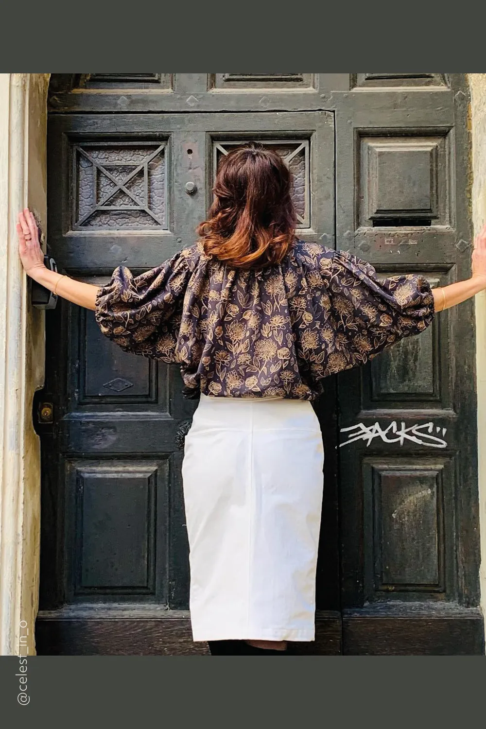 64-4 VISTA Chic Very Wide Blouse with Yoke